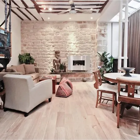 Courtyard View *